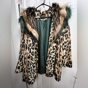 Guess leopard print coat size L